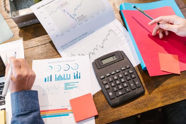 Target Date Funds vs. Index Funds: Which Is Better?