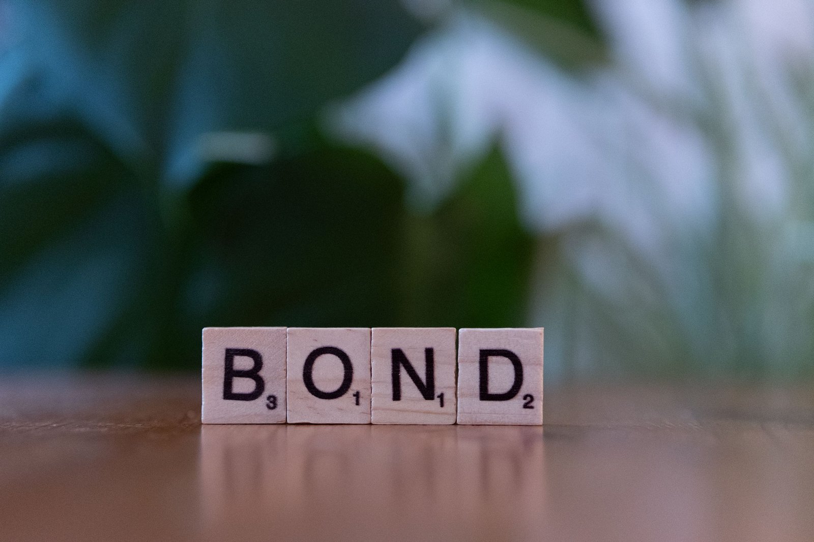 Bonds vs. CDs: Which Is the Better Investment?