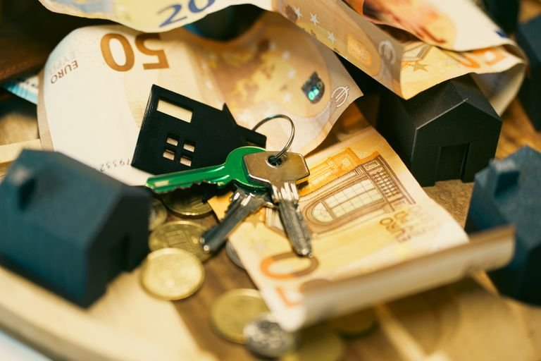 Does Paying Rent Build Credit? How Rent Reporting Works