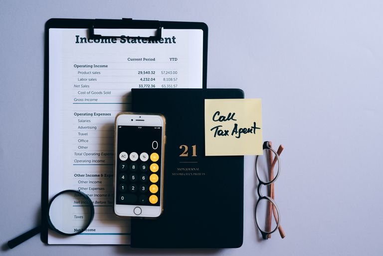 Enrolled Agent vs. CPA: Which Tax Professional Do You Need?