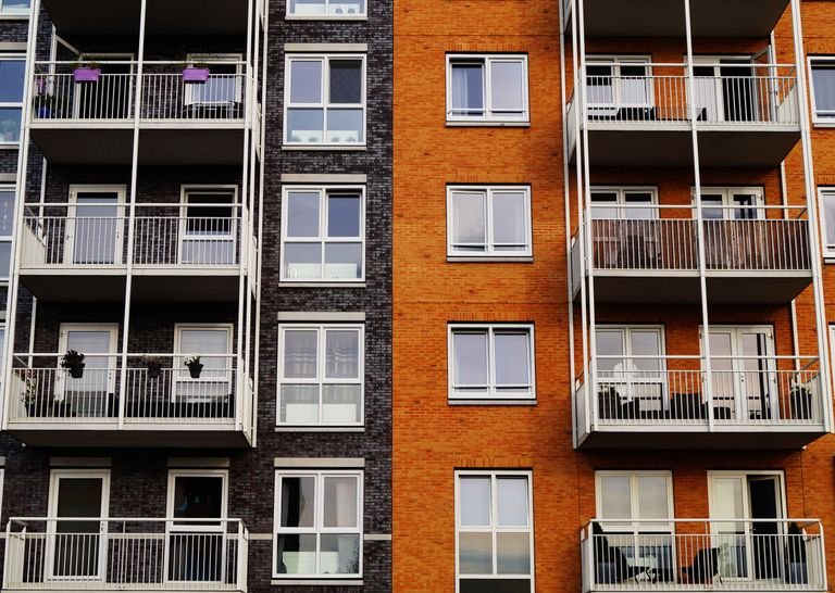 Joint Tenancy vs Community Property: Key Differences Explained