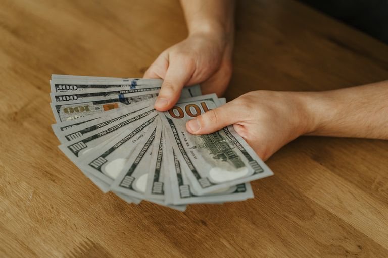 Loss Payee vs Additional Insured: Who Gets Coverage or Claim Money?