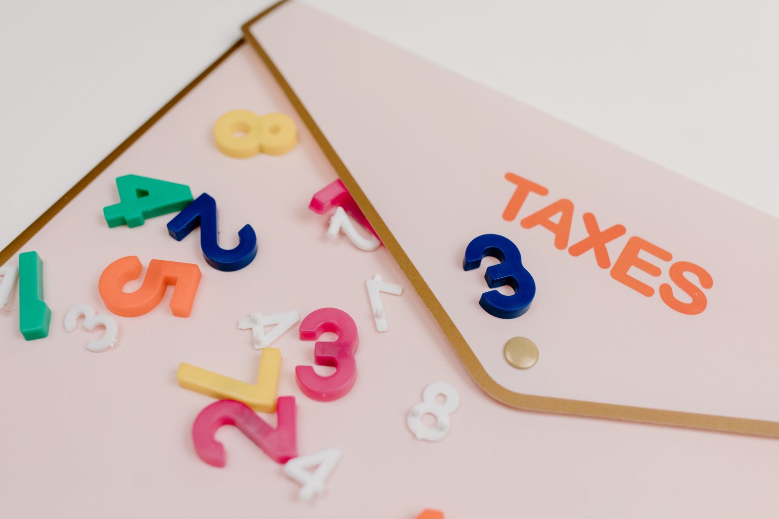Marginal vs. Effective Tax Rate: What Each Number Really Means