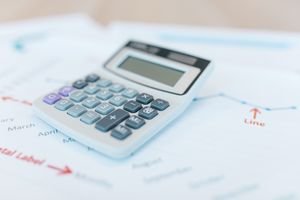 Underwriter vs. Actuary: Roles, Salaries, Skills and Career Differences
