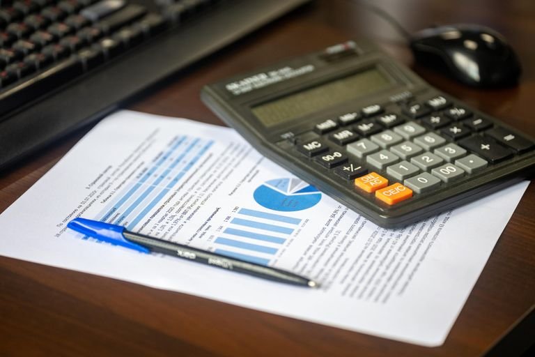 Real Return vs. Nominal Return: How Inflation Changes What You Actually Earn