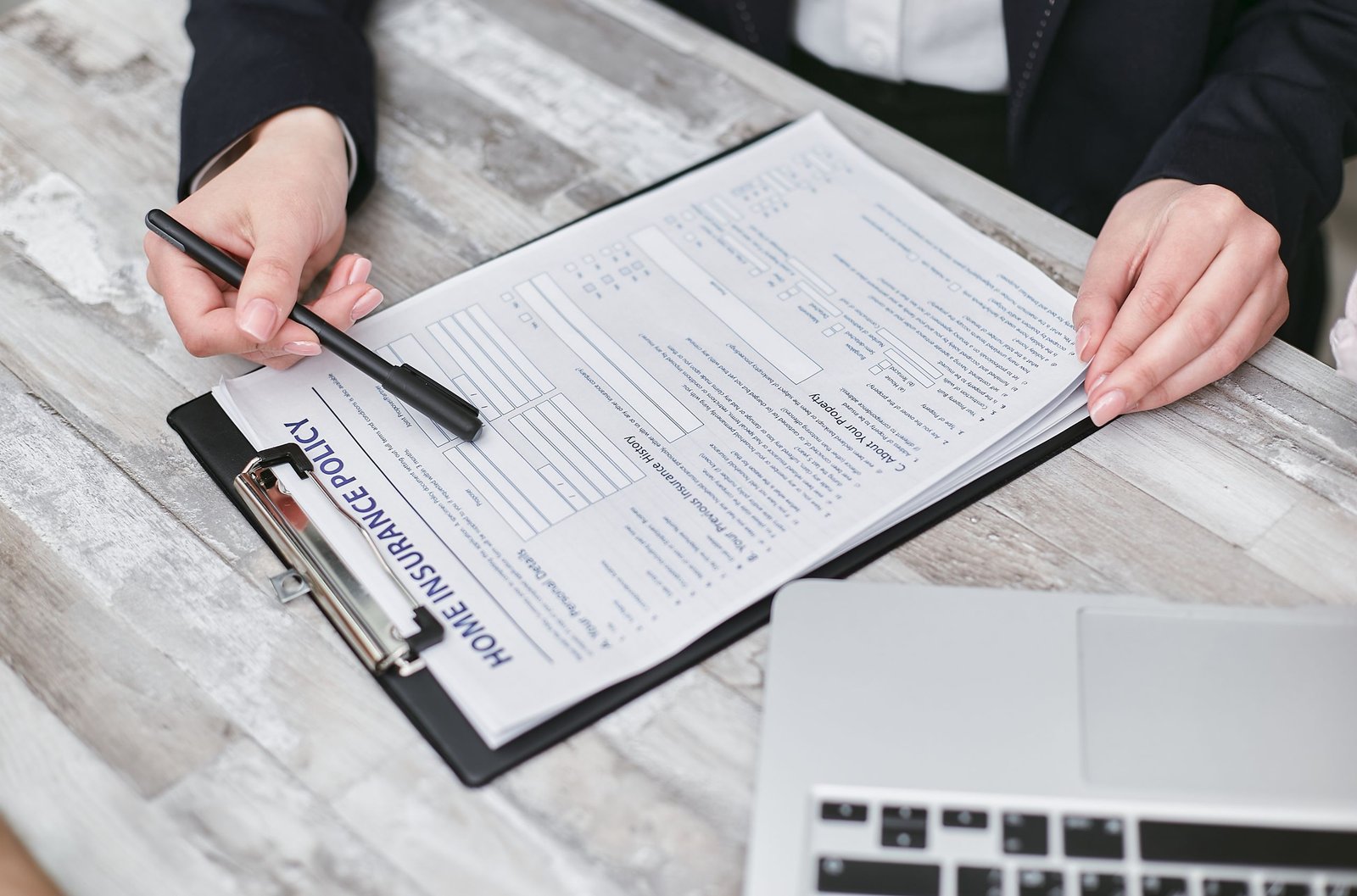 Insurance Producer vs. Agent: Roles, Licensing, and Key Differences
