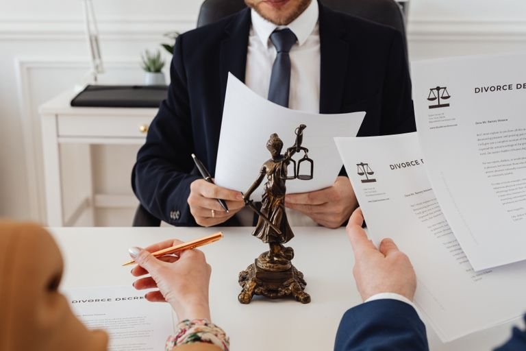 Power of Attorney vs. Executor: Who Acts When—and What Authority Ends at Death?